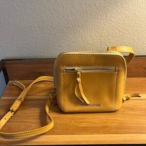 Portland Leather Luna Crossbody (Sunflower)